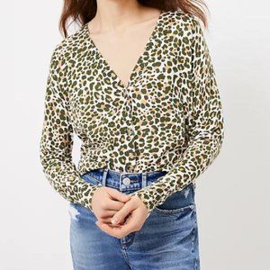 Ann Taylor LOFT Cotton Leopard Print V-Neck Cardigan - Size Small